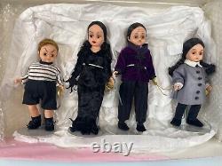 VTG 90s The Addams Family Madame Alexander Complete Doll Set 31130 Original Box