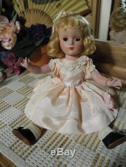 VTG Madame Alexander Suntan Wendy Ann Doll Blonde Mohair ORIG Pink Dress 14.5