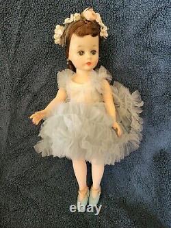 Very Pretty 1950's Madame Alexander 9 Cissette Doll All Origiinal
