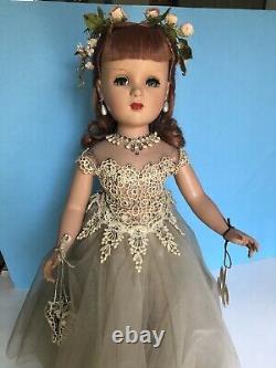 Very Rare Madame Alexander Kathryn Grayson Doll The Mystery Dolls Series -1951