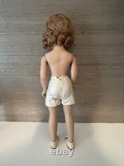 Vintage 1940's 21 Madame Alexander Bride Doll