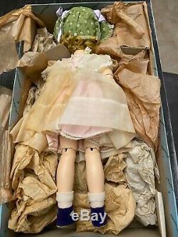 Vintage 1950's Madame Alexander 18 CISSY faced VIOLET doll used box RARE