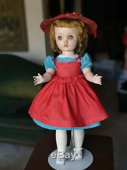 Vintage 1950's Madame Alexander 24 Hard Plastic Winnie Walker Doll Cissy Face