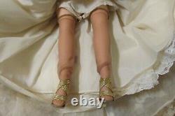 Vintage 1950's Madame Alexander Elise Bride Doll Brunette 16 Jointed