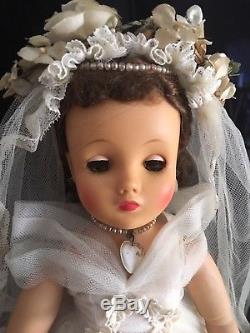 Vintage 1950's Madame Alexander Wreath Elise Bride Doll