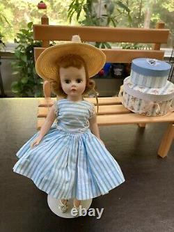 Vintage 1950s Madame Alexander Cissette Doll Excellent Condition