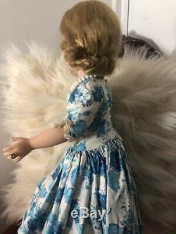 Vintage 1950s Madame Alexander Cissy Doll All Original With Her Box