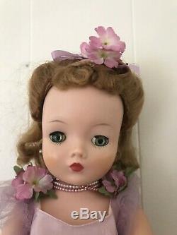 Vintage 1950s Madame Alexander Cissy Doll In Ballgown And Jewelry