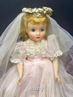 Vintage 1957 Madame Alexander Elise Doll 16 Tall