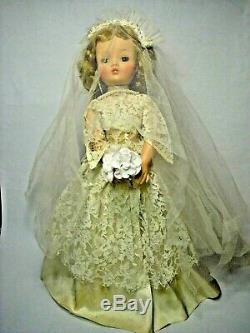 Vintage 1958 Madame Alexander Cissy Doll