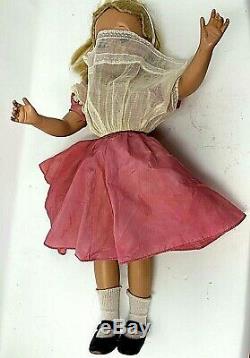 Vintage 1959 Madame Alexander Alice in Wonderland Doll 17 RARE DRESS TAGGED