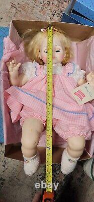 Vintage 1965 Madame Alexander Blonde Pussy Cat Baby Doll Euc 20 Working Crier