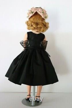 Vintage Cissy Doll Black Widow All Original MINT