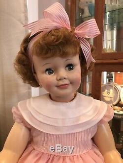 Vintage MADAME ALEXANDER 36 Cinnamon Hair Curly Top JOANIE Playpal Type Doll