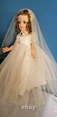 Vintage Madame Alexander 15 Wendy Bride Doll 1953 Clothing