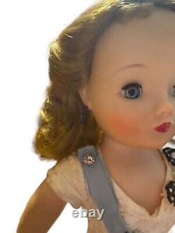 Vintage Madame Alexander Cissy Doll As Queen Elizabeth II