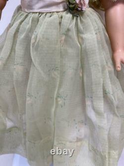 Vintage Madame Alexander Cissy Doll In Green Organdy Garden Party Dress