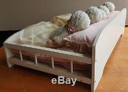 Vintage Madame Alexander Dionne Quintuplet Dolls With Bed