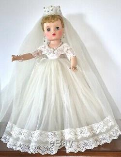 Vintage Madame Alexander Elise Doll In 1962 Regal Bride #1750