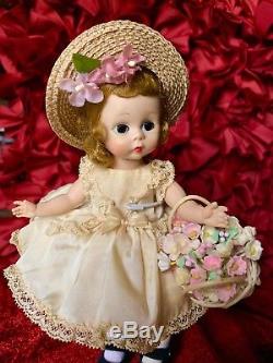 Vintage Madame Alexander Kin Dolls (BKW)