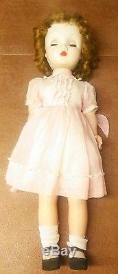 Vintage Madame Alexander Large 24 WINNIE WALKER doll