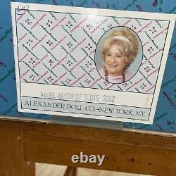 Vintage Madame Alexander Mary Queen of scots 21in #2252 mint condition in box