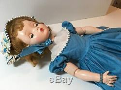Vintage Madame Alexander Sweet Violet Doll 18