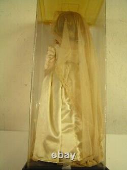 Vintage Rare 1940's 17 Madame Alexander Bridesmaid Doll Dress Gown & Flowers