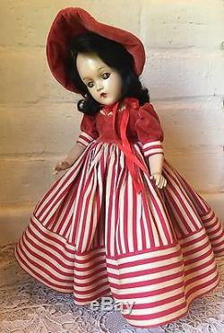 Vintage doll Madame Alexander Scarlett O Hara 1940's