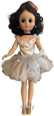 Vtg 1966 Madame Alexander Doll Ballerina Black Hair Approx 17