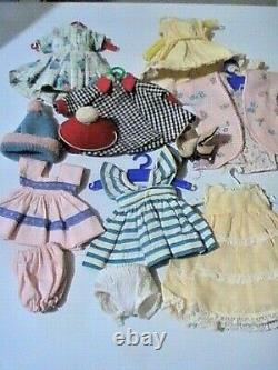 Vtg 50s Madame Alexander Wendy-kins doll & 7 Original Outfits & Trunk Suitcase